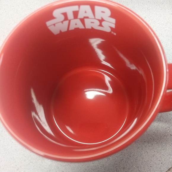Star Wars  Red Mug - Picture 2 of 6